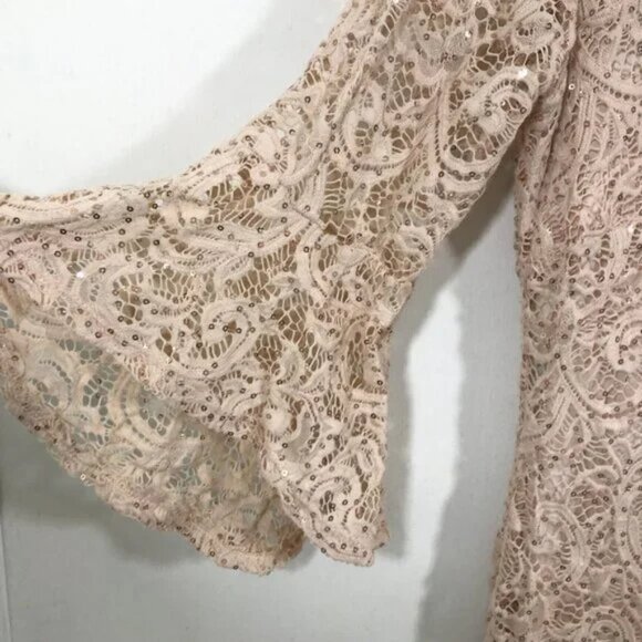 Marina Bell Sleeve Dress Blush Size 6 Sequins Lace - Picture 6 of 10